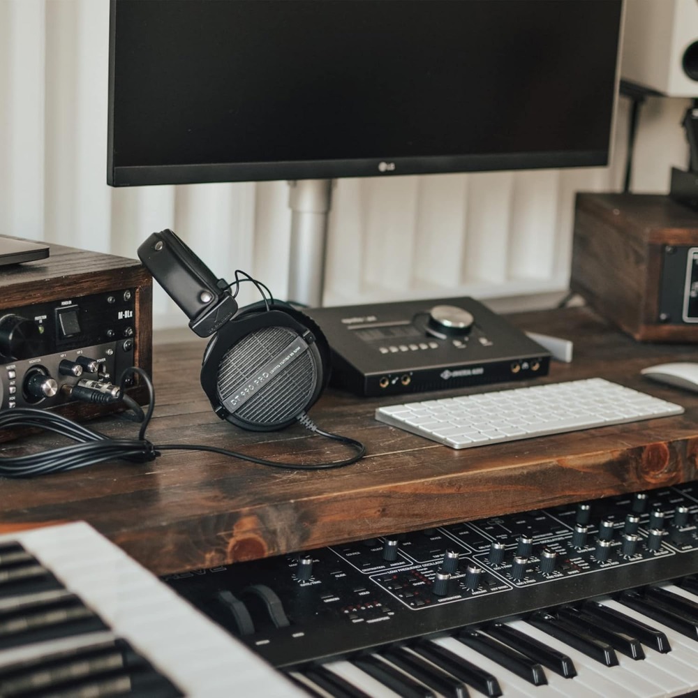 Beyerdynamic DT 990 PRO Open-B - Studio Headphones Monitoring Open Back review and price
